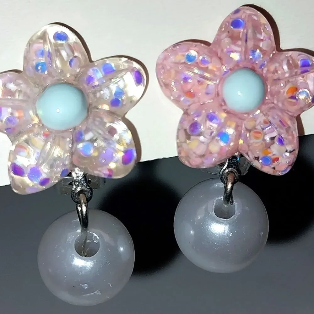 Beautiful Fashion Clip-On Kids Earrings - Picture 5 of 7